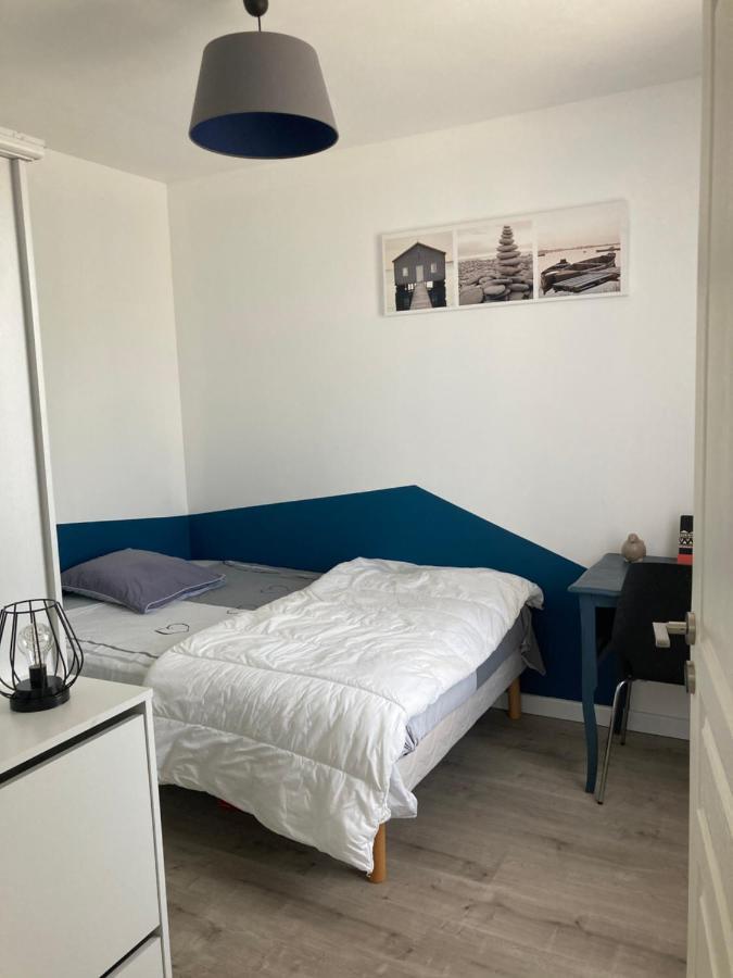 Maison Neuve A 10 Min A Pied Du Centre Ville Лош Екстер'єр фото